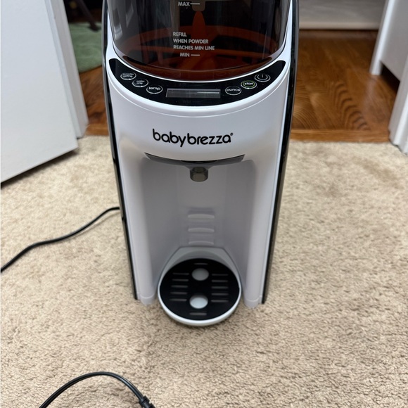 Baby Brezza Formula Pro Advanced - Picture 1 of 6